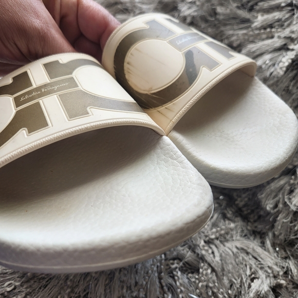 Salvatore Ferragamo sandals plastic - Picture 7 of 9